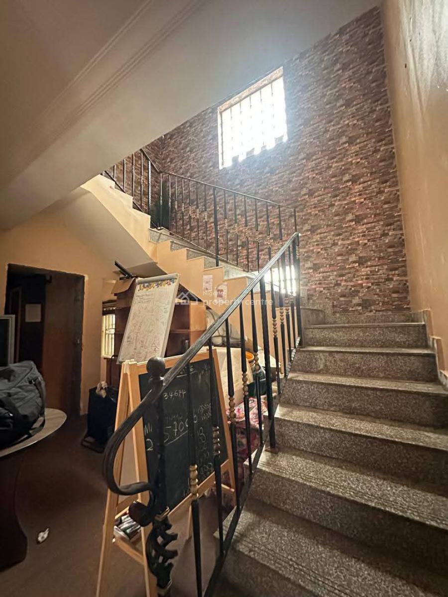 Luxury 4 Bedroom Fully Detached House with Bq in a Service Estate, Carlton Gate Estate Off Chevron Drive, Lekki Phase 2, Lekki, Lagos, Detached Duplex for Sale