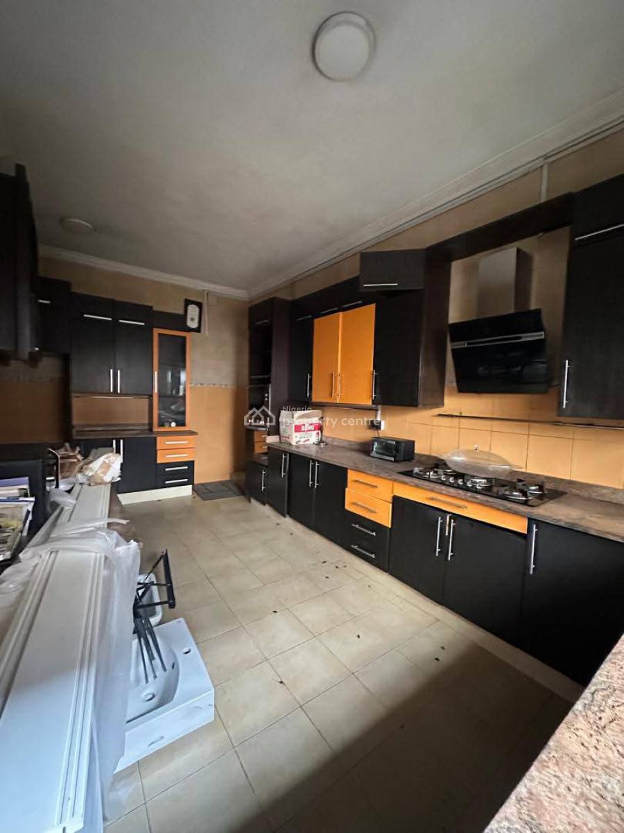 Luxury 4 Bedroom Fully Detached House with Bq in a Service Estate, Carlton Gate Estate Off Chevron Drive, Lekki Phase 2, Lekki, Lagos, Detached Duplex for Sale