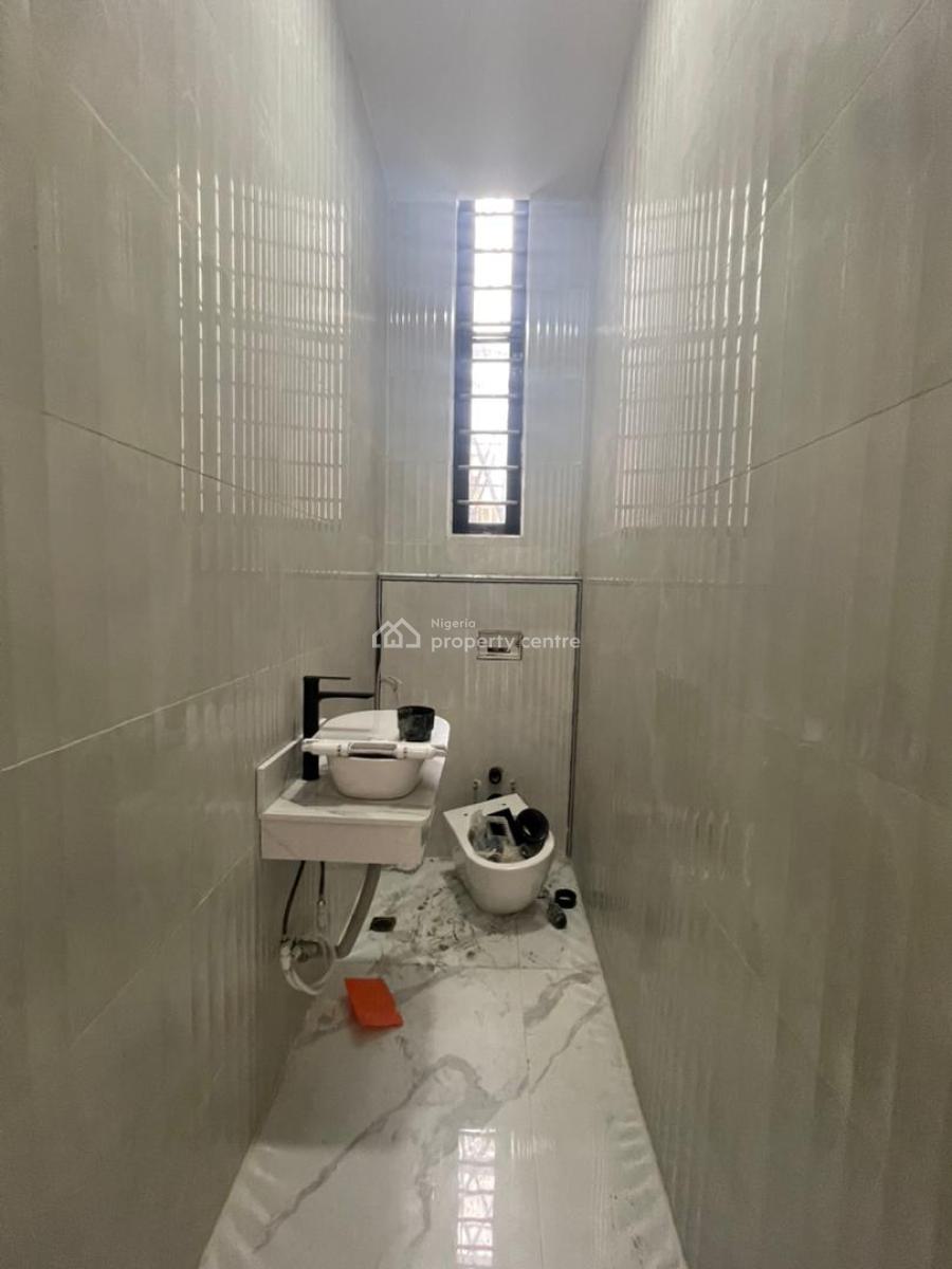 Gigantic 5 Bedroom Fully Detached Duplex with a Bq and a Pool, Chevron, Lekki, Lagos, House for Sale