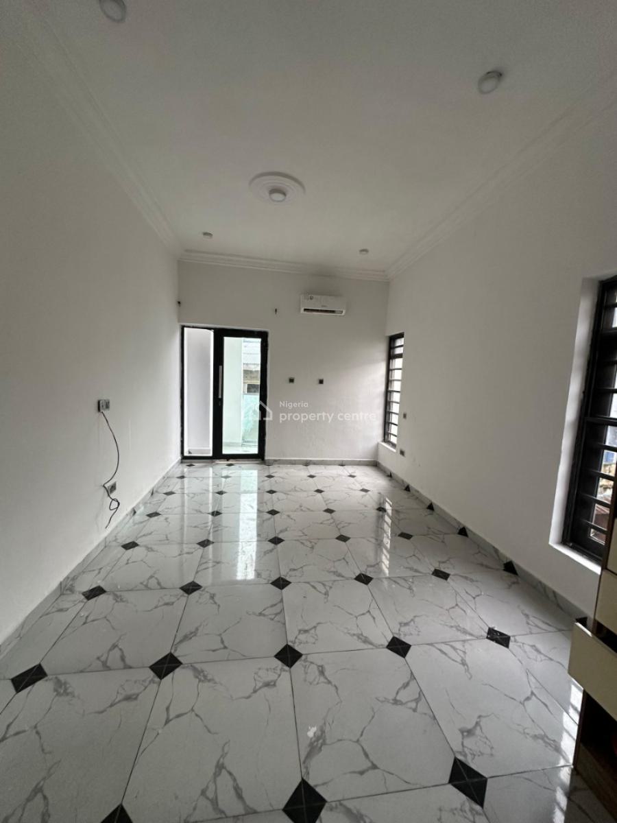 2bedroom Flat with Balcony in a Secured Estate, Lekki, Lagos, Flat / Apartment for Rent