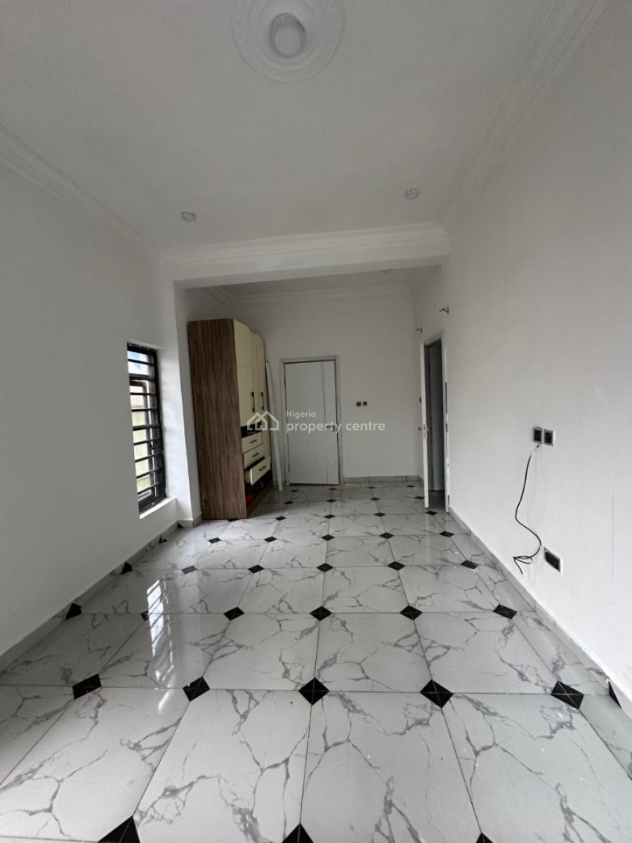 2bedroom Flat with Balcony in a Secured Estate, Lekki, Lagos, Flat / Apartment for Rent