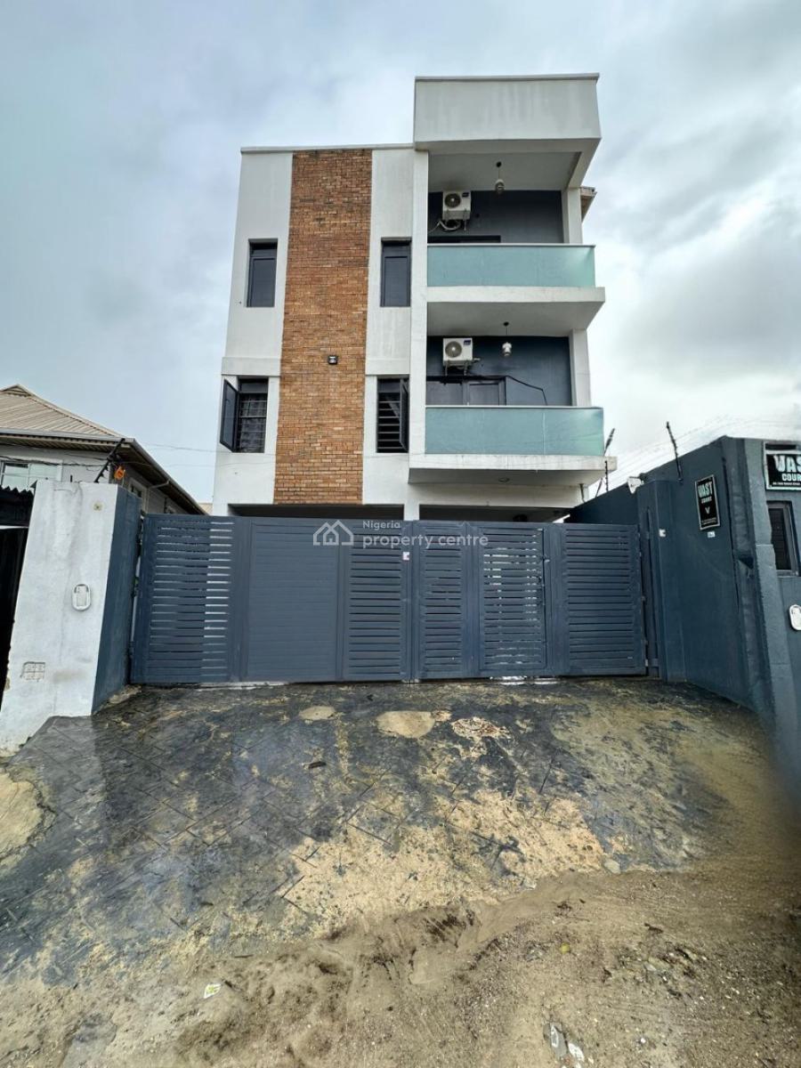 2bedroom Flat with Balcony in a Secured Estate, Lekki, Lagos, Flat / Apartment for Rent