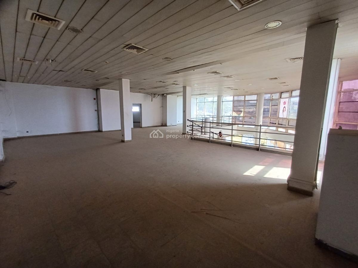 403sqm Office Space in a Strategic Location, Zone 4, Wuse, Abuja, Office Space for Rent