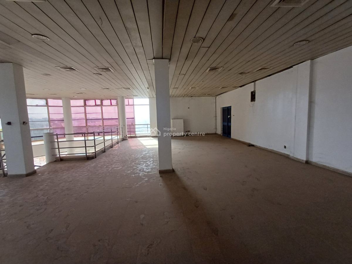 403sqm Office Space in a Strategic Location, Zone 4, Wuse, Abuja, Office Space for Rent