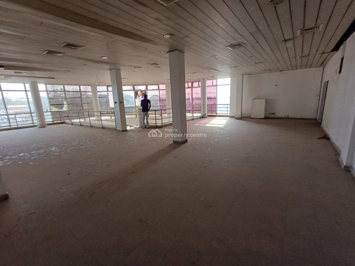 403sqm Office Space in a Strategic Location, Zone 4, Wuse, Abuja, Office Space for Rent