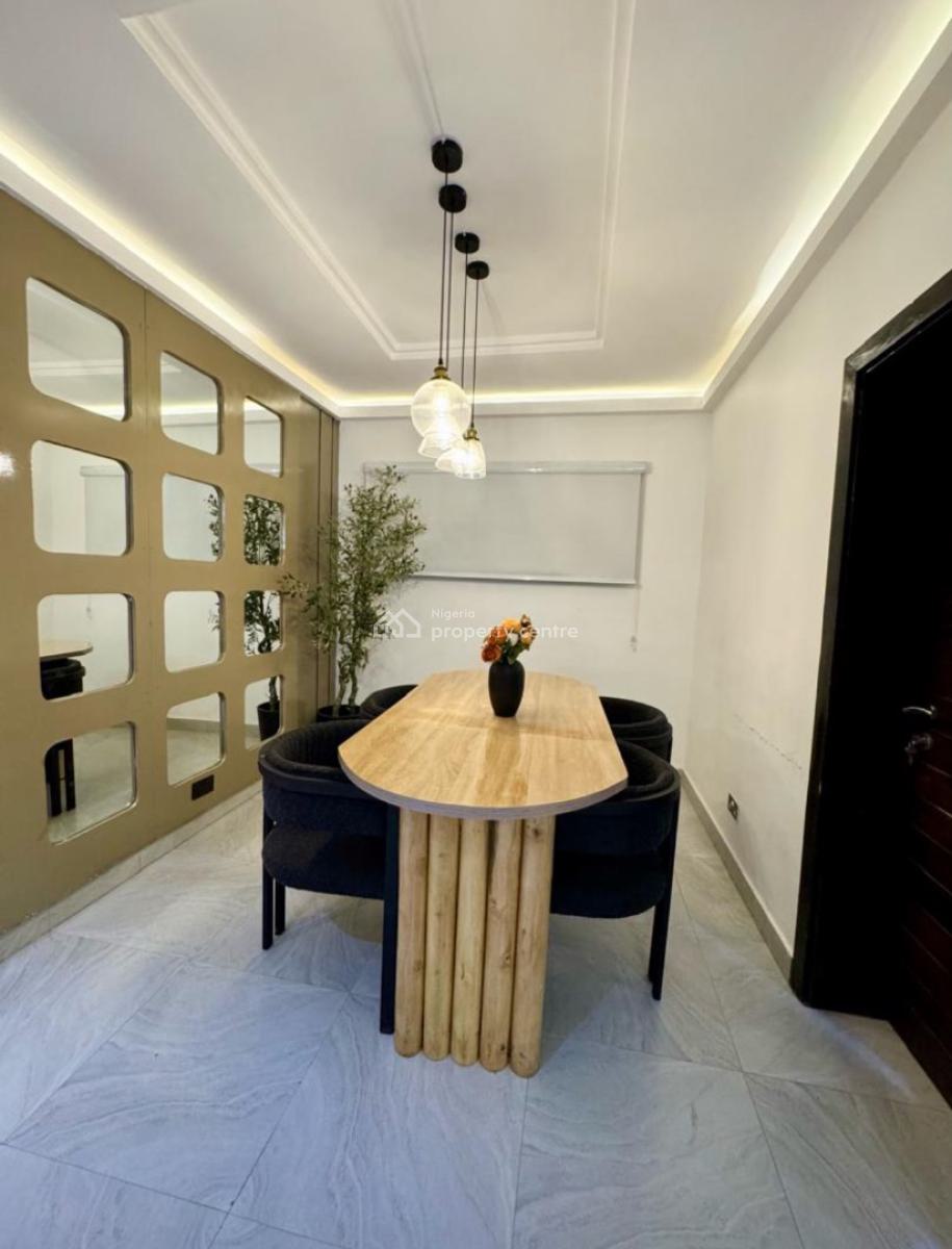 Exquisite 2 Bedroom Apartment, Freedom Way Road, Lekki Phase 1, Lekki Phase 1, Lekki, Lagos, Flat / Apartment Short Let