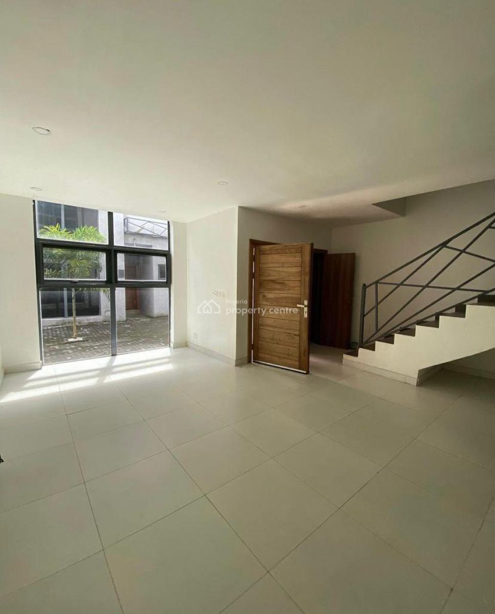 3, Lekki Phase 1, Lekki, Lagos, Terraced Duplex for Rent