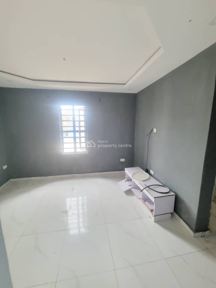 Clean and Sharp Room and Parlor Apartment, Royal Palmwill Estate, Ajah, Lagos, Flat / Apartment for Rent