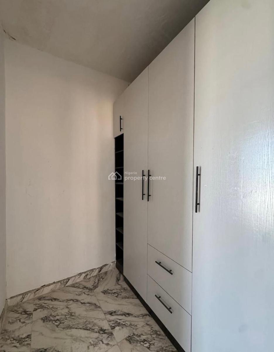 Contemporary 4 Bedroom Maisonette, Ajah, Ajah, Lagos, Block of Flats for Sale