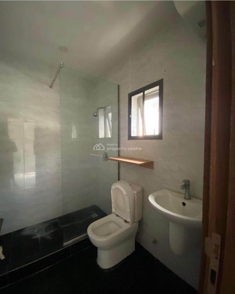 2, Lekki Phase 1, Lekki, Lagos, Terraced Duplex for Rent