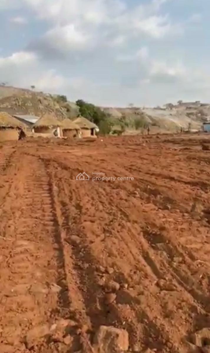 a Standard, Rare Land, Gra Phase 1, Magodo, Lagos, Residential Land Joint Venture