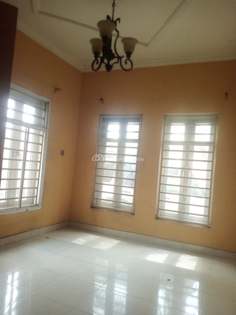 Spacious and Sharp 3bedroom Apartment, Cooperative Road Badore, Ajah, Lagos, Flat / Apartment for Rent