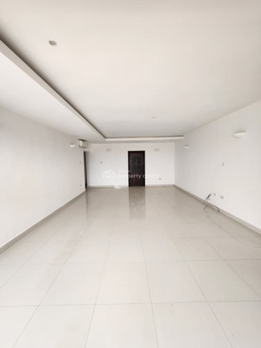 Spacious  3-bedroom Penthouse with Bq and Pool, Lekki Phase 1, Lekki Phase 1, Lekki, Lagos, Flat / Apartment for Rent