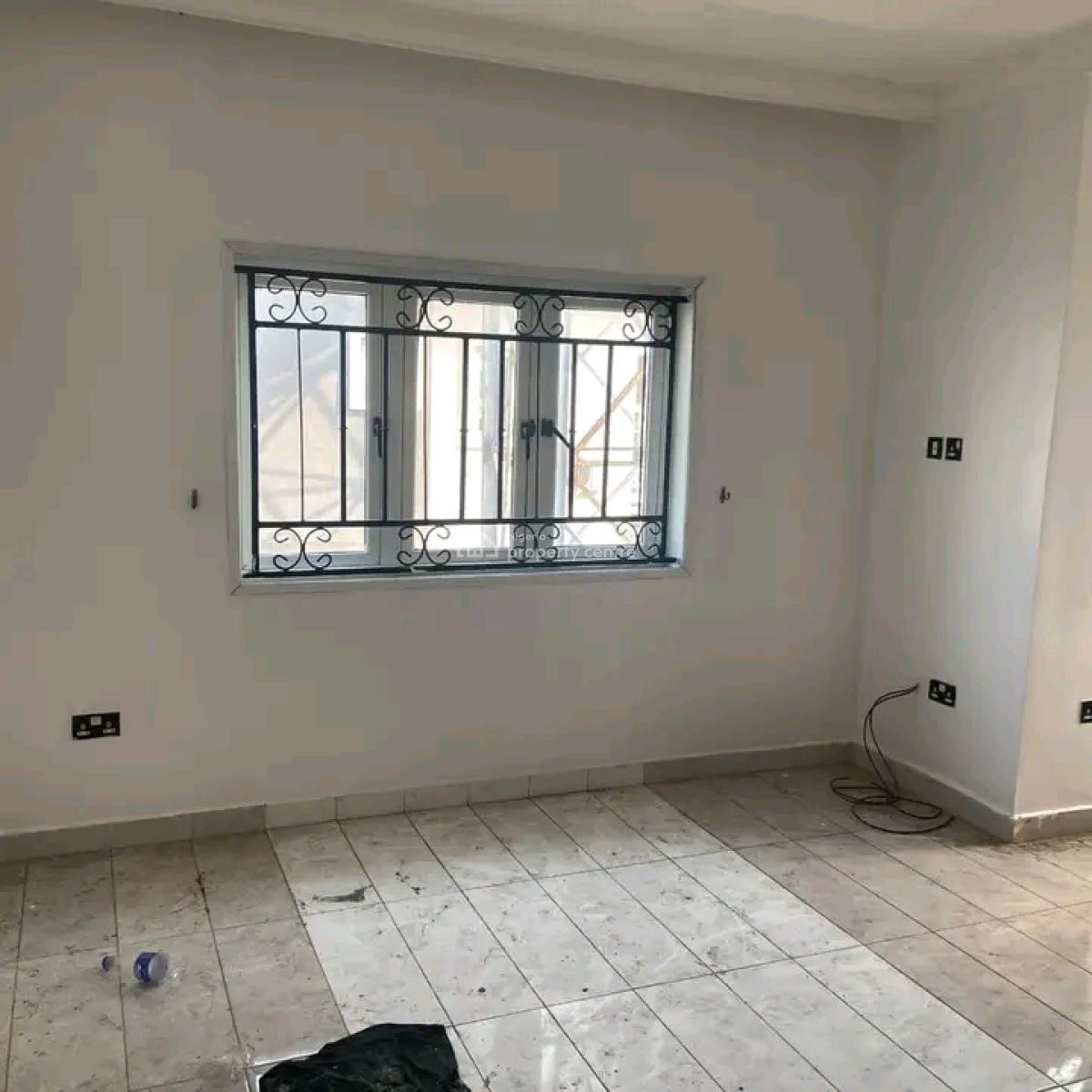 Clean 3 Bedroom Terrace Duplex with Bq in a Gated Court, in a Gated Court, Lekki Phase 1, Lekki, Lagos, Terraced Duplex for Rent