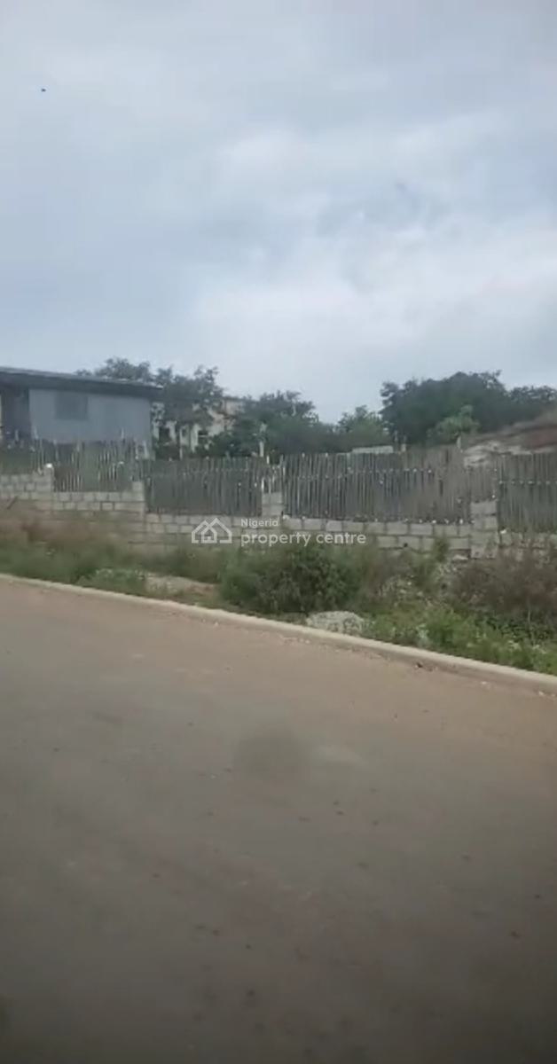 Distress 1,300 Square Meters Plot, Guzape Main, Guzape District, Abuja, Land for Sale