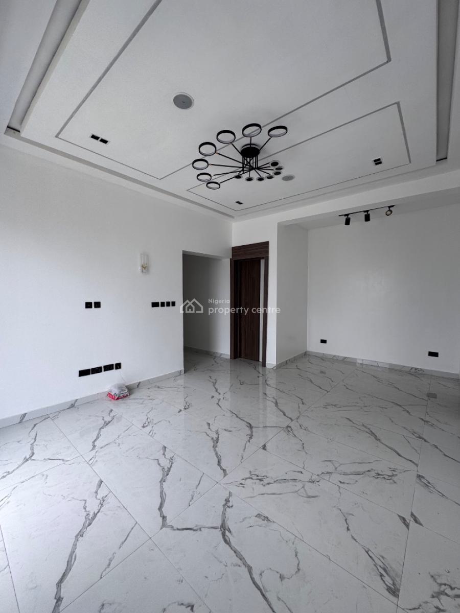 3bedroom Apartment with Pool and Gym, Lekki Phase One, Lekki, Lagos, Flat / Apartment for Rent