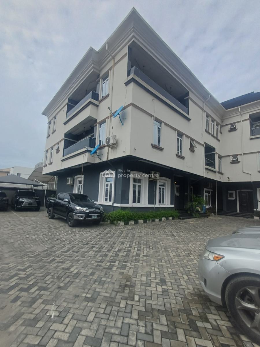 Clean 3bedroom Massionette Duplx with, Lekki Right Hand Side, Lekki Phase 1, Lekki, Lagos, Flat / Apartment for Rent