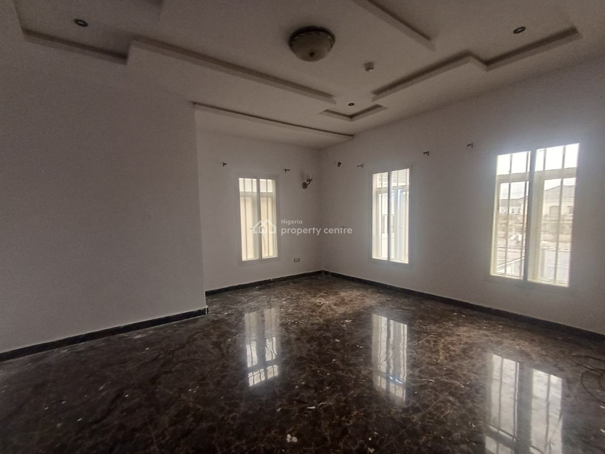 Clean 3bedroom Massionette Duplx with, Lekki Right Hand Side, Lekki Phase 1, Lekki, Lagos, Flat / Apartment for Rent