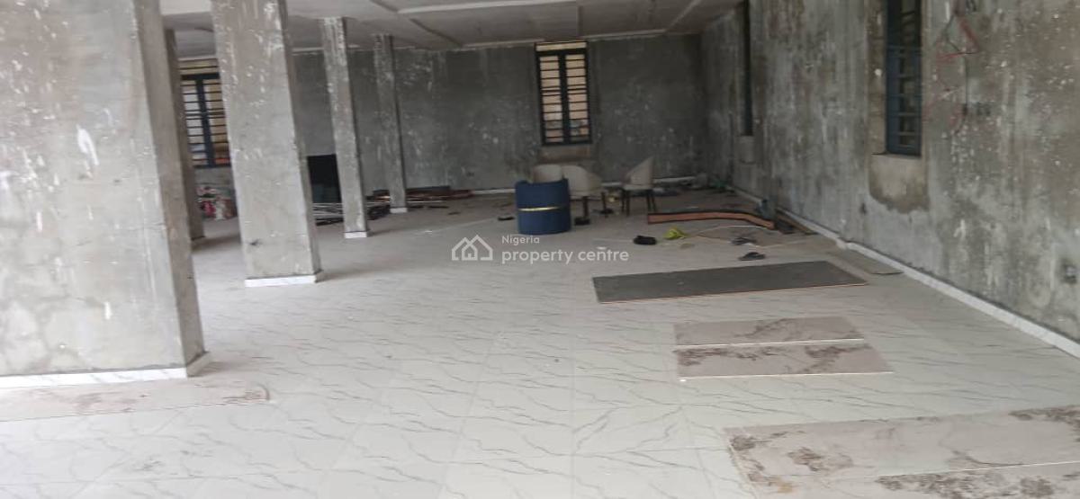 Commercial Purposely Built an Open Plan Space on The 3rd Floor, Ologolo, Lekki, Lagos, Plaza / Complex / Mall for Rent