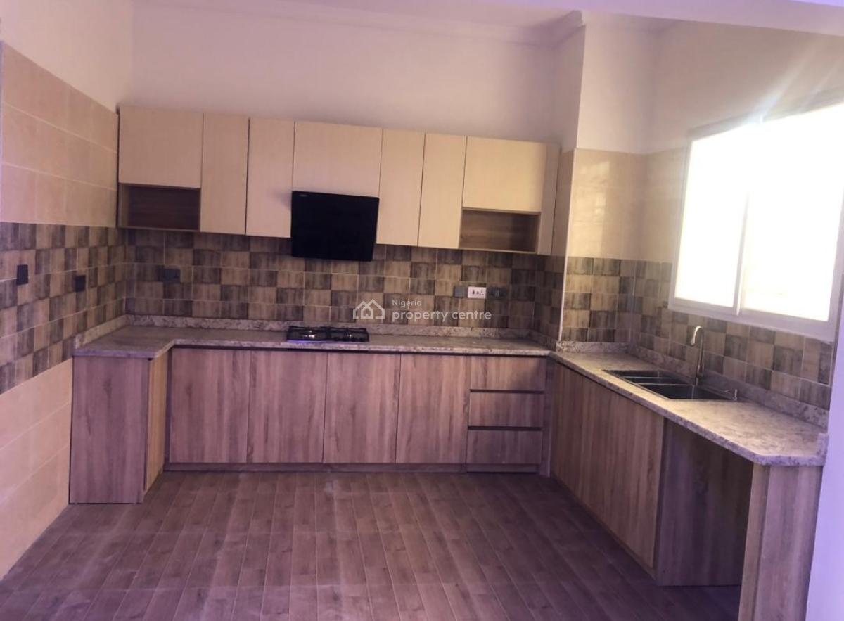 2, Lekki Phase 1, Lekki, Lagos, Flat / Apartment for Rent