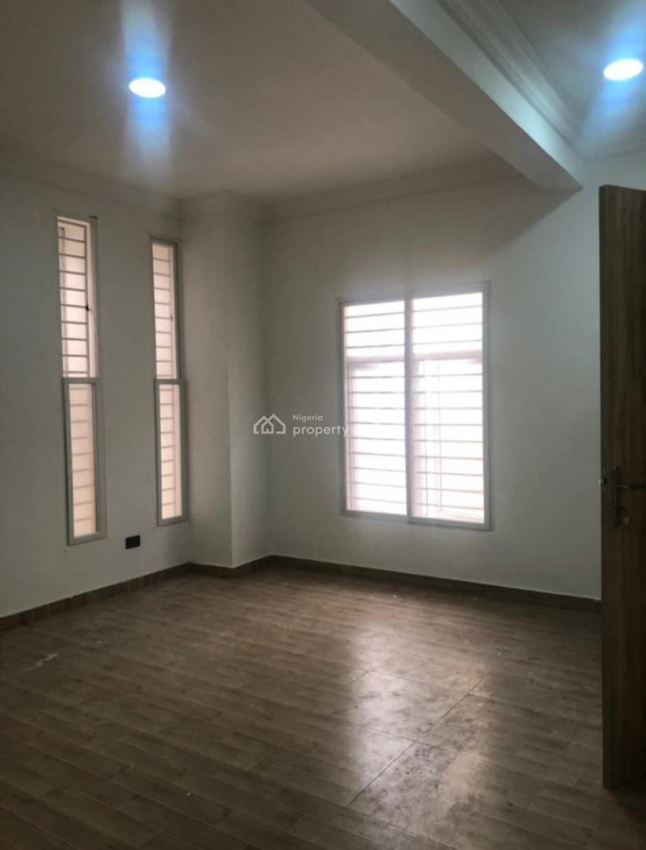 2, Lekki Phase 1, Lekki, Lagos, Flat / Apartment for Rent