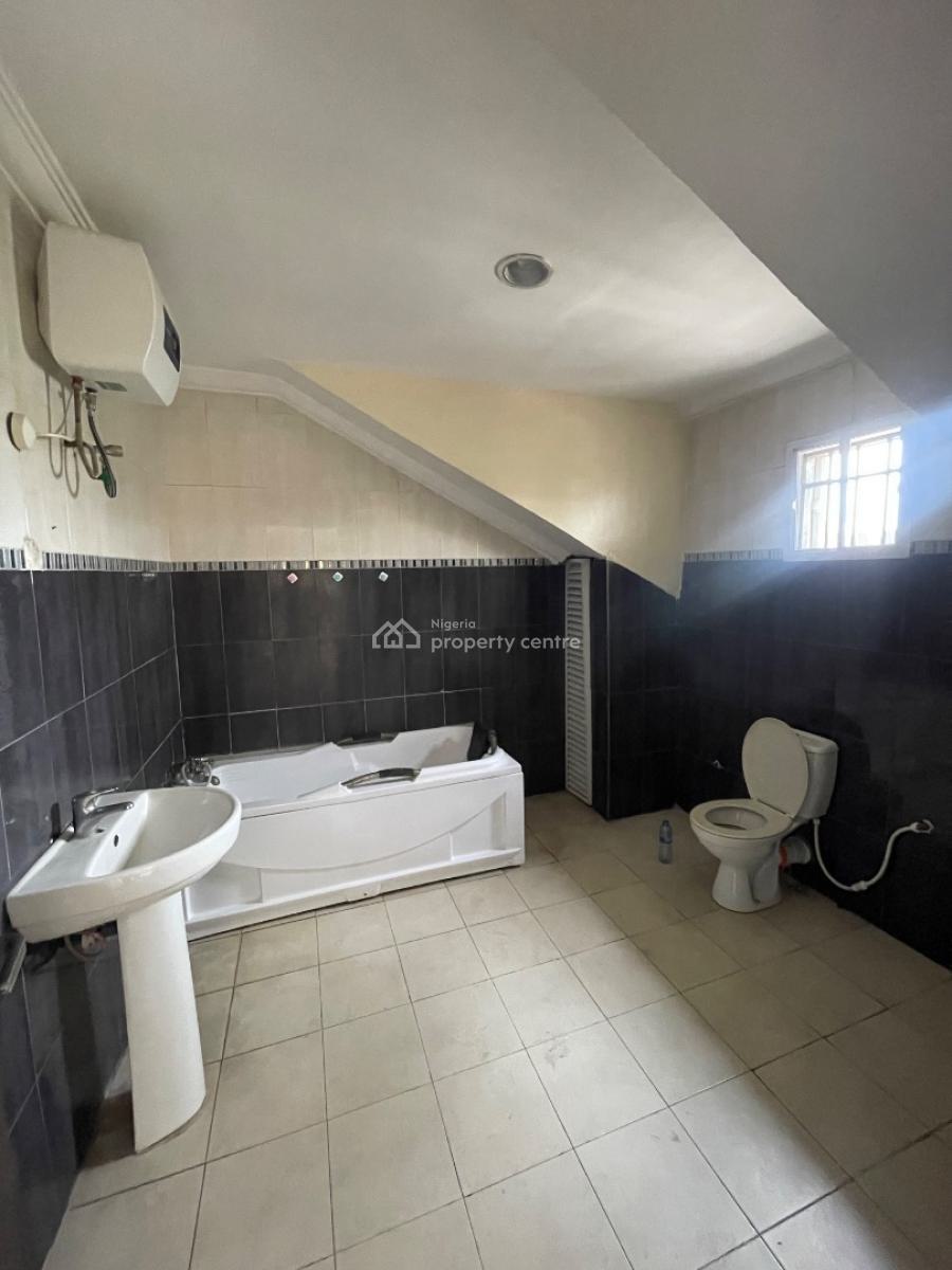 Self-serviced 4 Bedroom Terraced Duplex with Pool, Lekki Phase 1, Lekki, Lagos, Terraced Duplex for Rent
