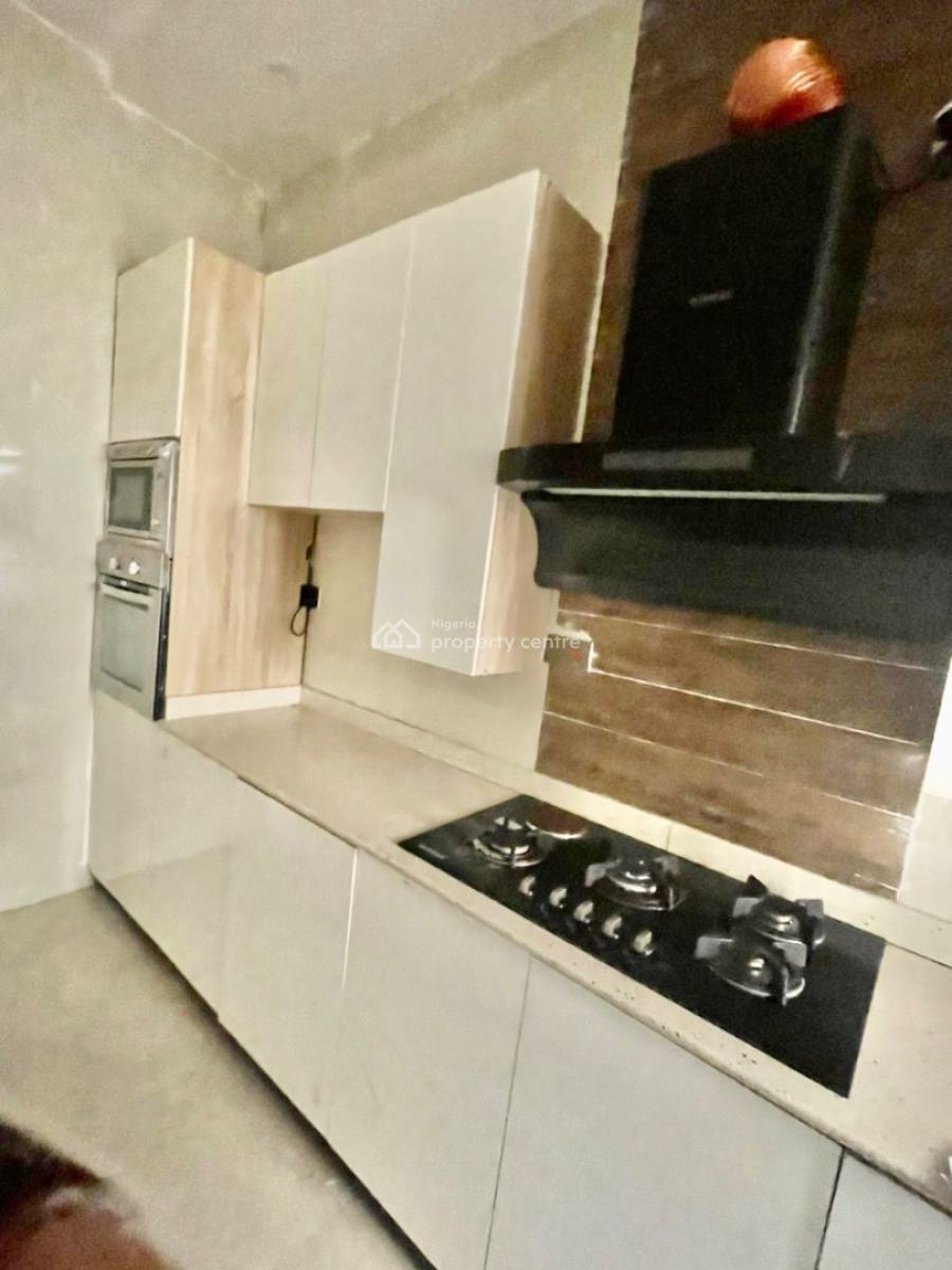 Exquisite and Very Spacious Room and Palour with Fully Kitted Kitchen, Harris Drive, Ikota ( Secured and Serene Estate), Lekki, Lagos, Flat / Apartment for Rent