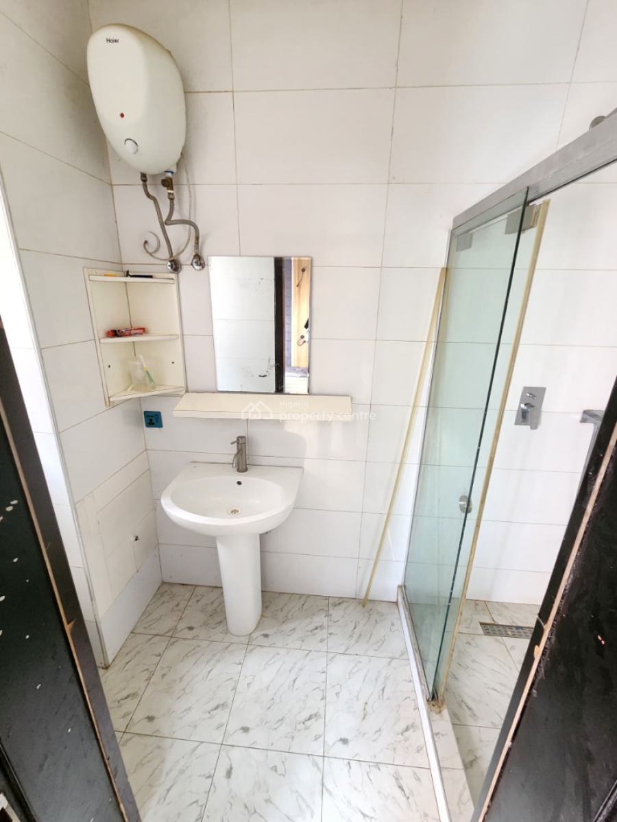 Partly Furnished 3 Bedroom Apartment with Bq, Osapa, Lekki, Lagos, Flat / Apartment for Rent