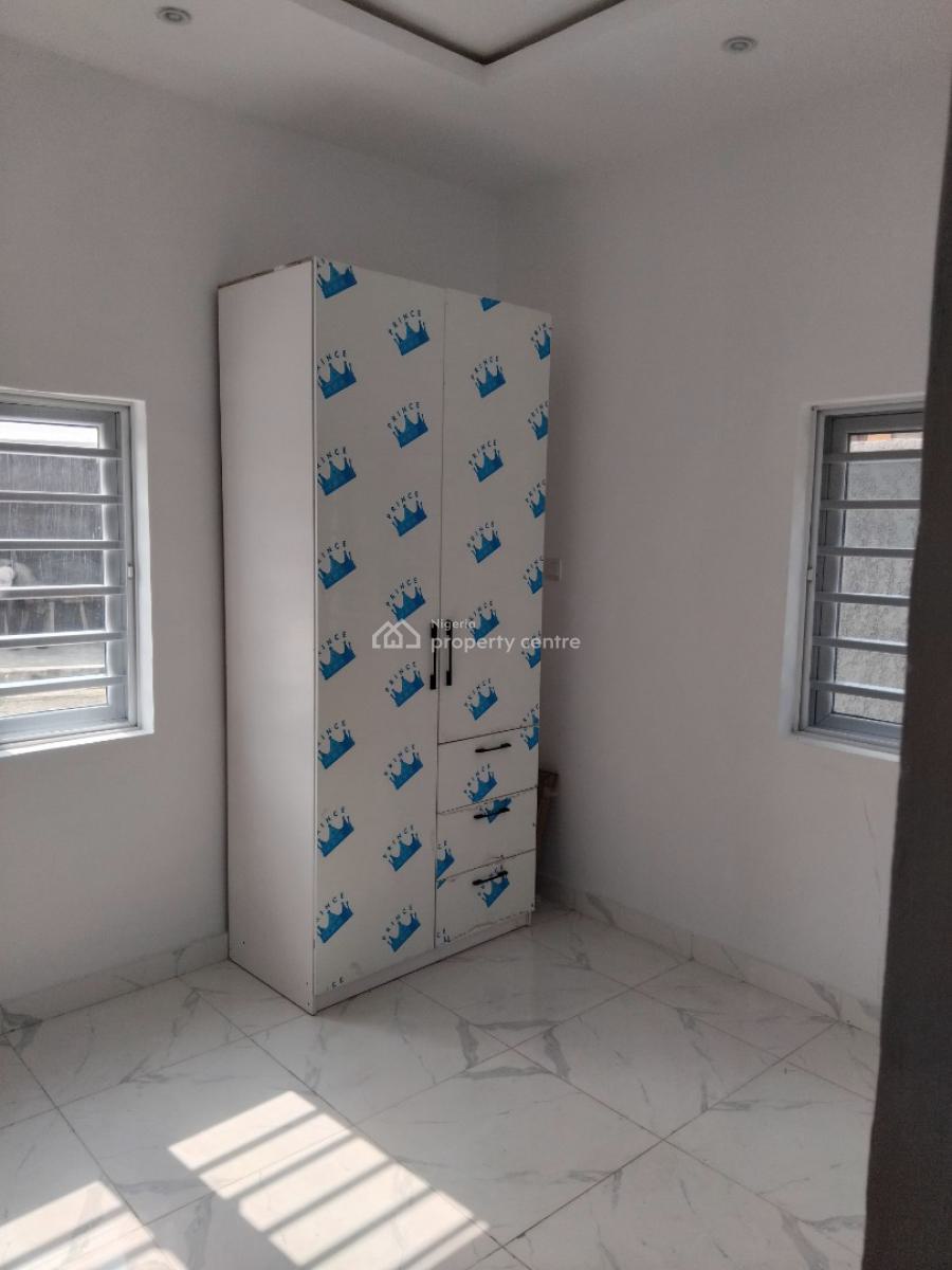 Paradise Newly Built All En-suite 3-bedroom, Badore, Ajah, Lagos, Flat / Apartment for Sale