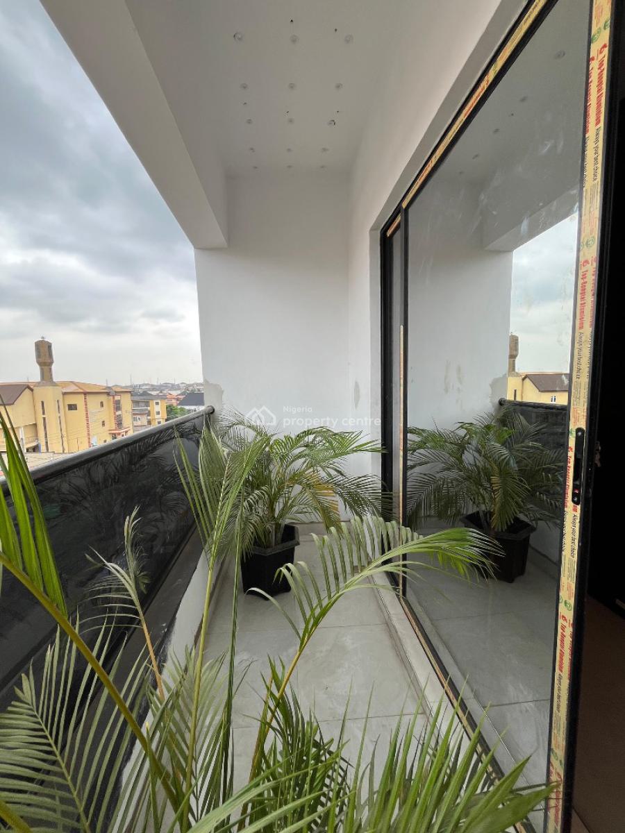 Gigantically Built Full Detached Smart Detached Duplex with Bq, All Rooms En-suite, Semi Smart Home, Penthouse Masters Bedroom, Gra Phase 2, Magodo, Lagos, Detached Duplex for Sale
