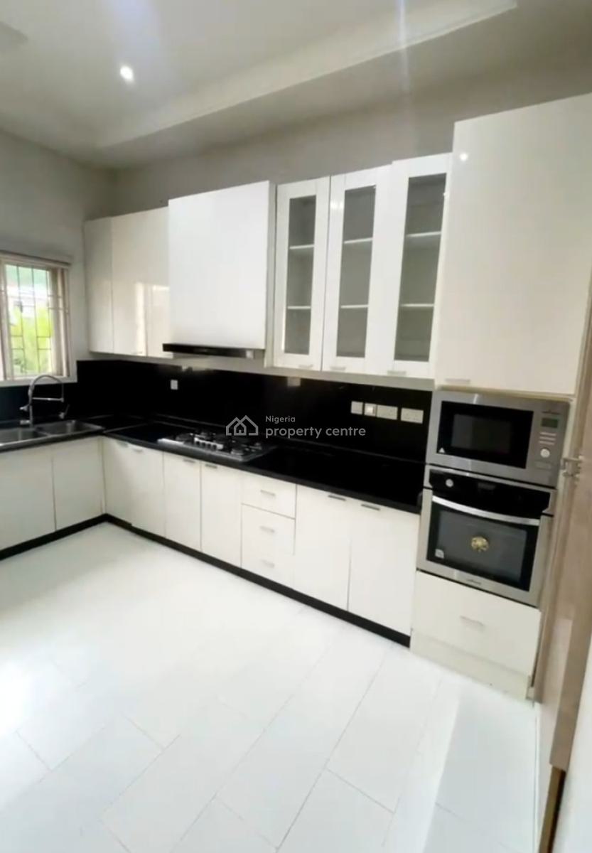 Luxury 4 Bedroom Terrace Duplex Corner Piece., Guzape Main, Guzape District, Abuja, House for Sale