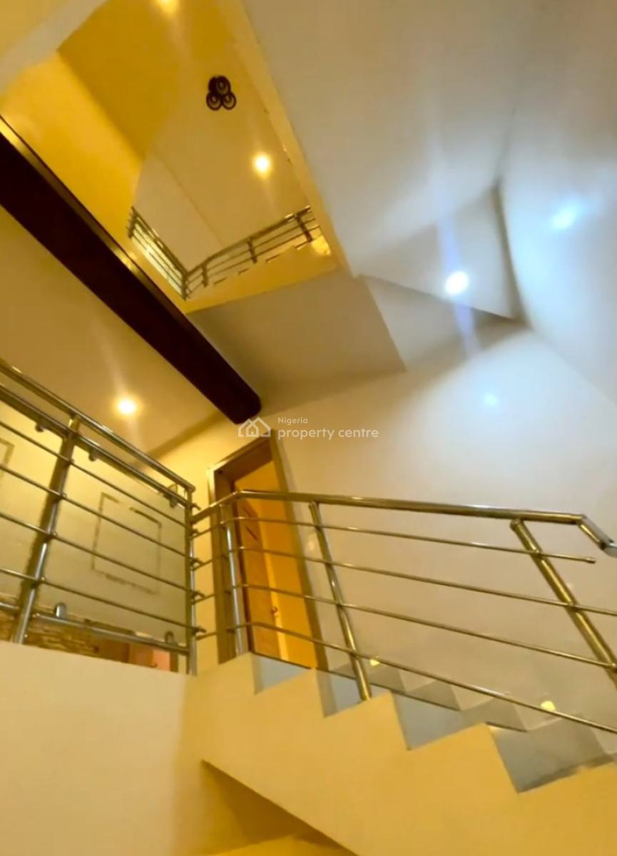 Luxury 4 Bedroom Terrace Duplex Corner Piece., Guzape Main, Guzape District, Abuja, House for Sale