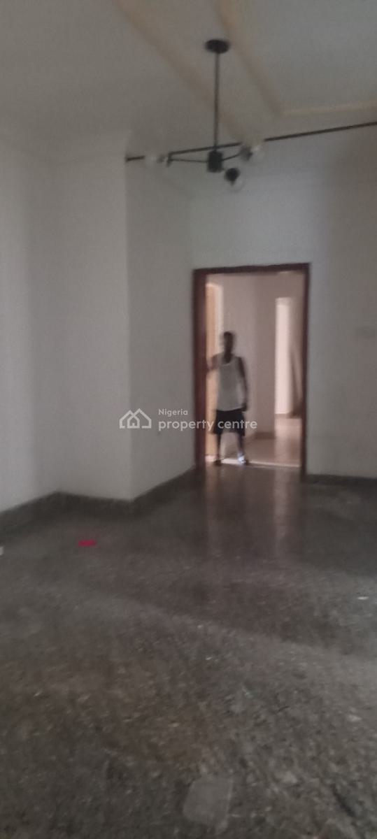 Now Available, Off Mobil Road Ilaje Ajah, Ilaje, Ajah, Lagos, Flat / Apartment for Rent