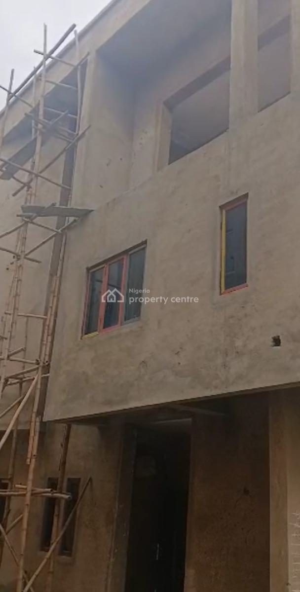 5 Bedrooms Terrace Carcass in a Fantastic Location, Behind Nnpc Filling Station, Guzape Main, Guzape District, Abuja, House for Sale
