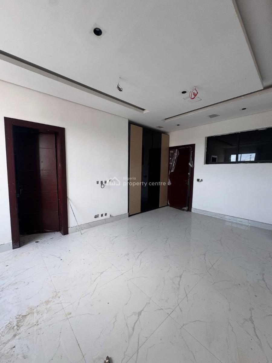 Stylish 4-bedroom Maisonette Offering Scenic Views, Ikoyi, Lagos, Flat / Apartment for Sale