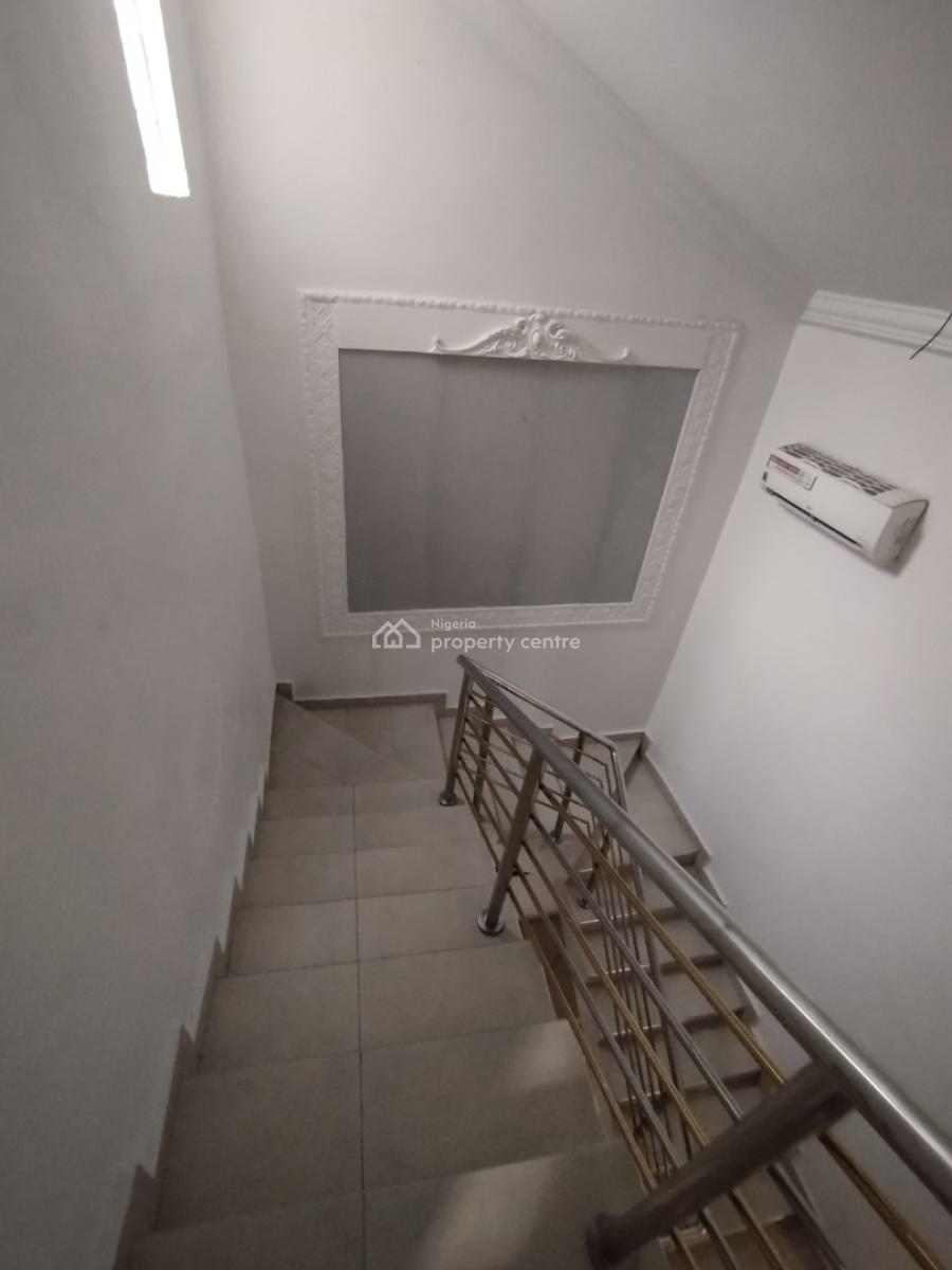 4-bedroom Semi Detached House with Bq, Off Admiralty Way, Lekki Phase 1, Lekki, Lagos, Semi-detached Duplex for Sale