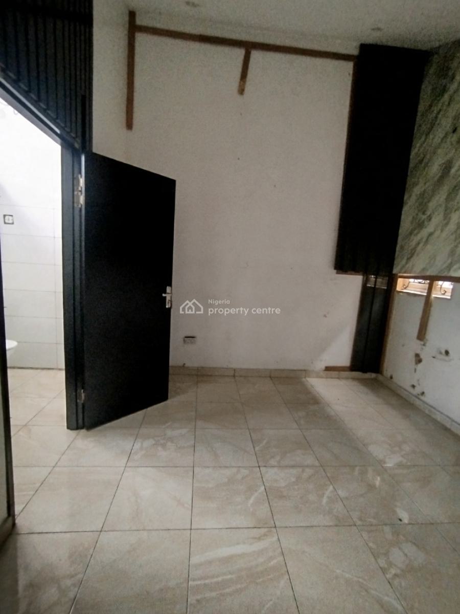 4-bedroom Semi Detached House with Bq, Off Admiralty Way, Lekki Phase 1, Lekki, Lagos, Semi-detached Duplex for Sale