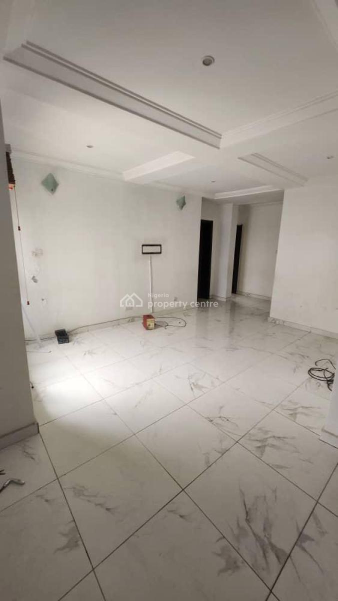 4bedroom Semi Detached Duplex, Richmond Gate 1 Estate Ikate Lekki, Lekki, Lagos, Flat / Apartment for Rent