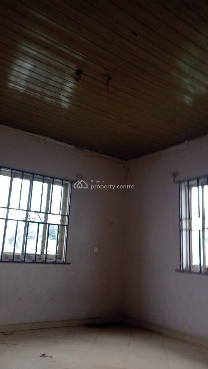 Well Maintained Spacious Room and Parlor Upstairs Available, Bakery Avenue Bogije Town Ibeju Lekki Lagos, Bogije, Ibeju Lekki, Lagos, Mini Flat (room and Parlour) for Rent