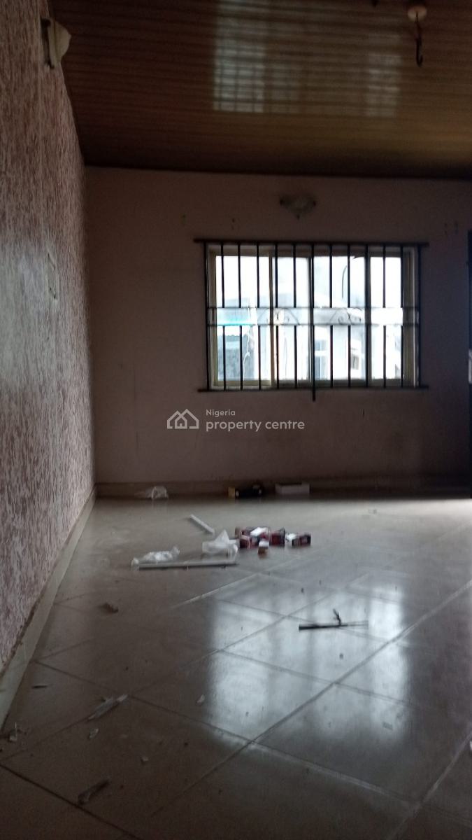 Well Maintained Spacious Room and Parlour, Upstairs Available, Bakery Avenue, Bogije, Ibeju Lekki, Lagos, Mini Flat (room and Parlour) for Rent