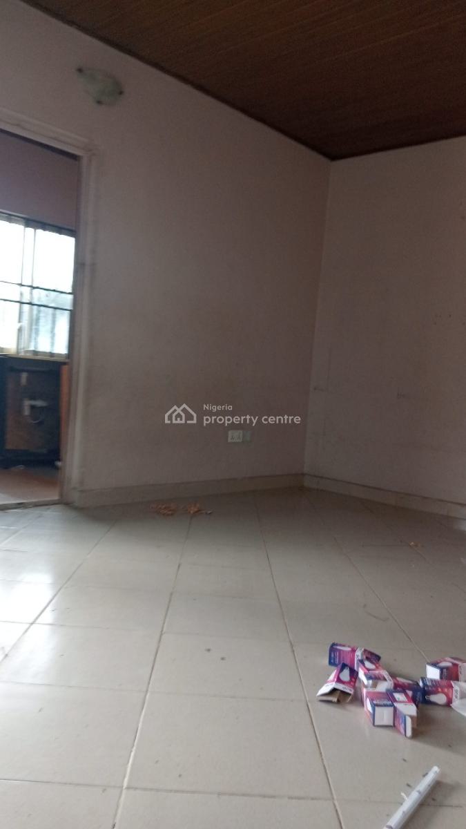 Well Maintained Spacious Room and Parlour, Upstairs Available, Bakery Avenue, Bogije, Ibeju Lekki, Lagos, Mini Flat (room and Parlour) for Rent