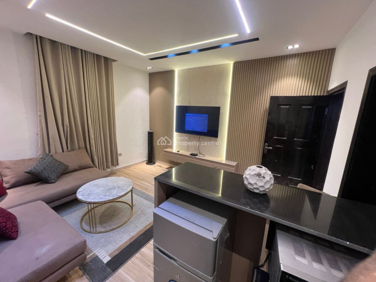 Mini Flat, Lekki Phase 1, Lekki, Lagos, Mini Flat (room and Parlour) for Rent