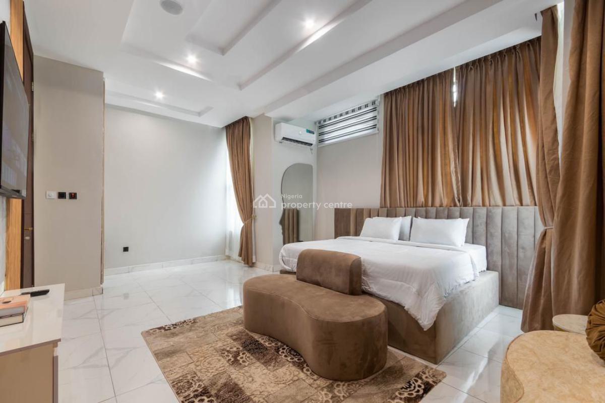 Luxury 4 Bedroom with Gym and Swimming Pool, Adeniyi Jones, Ikeja, Lagos, Flat / Apartment Short Let