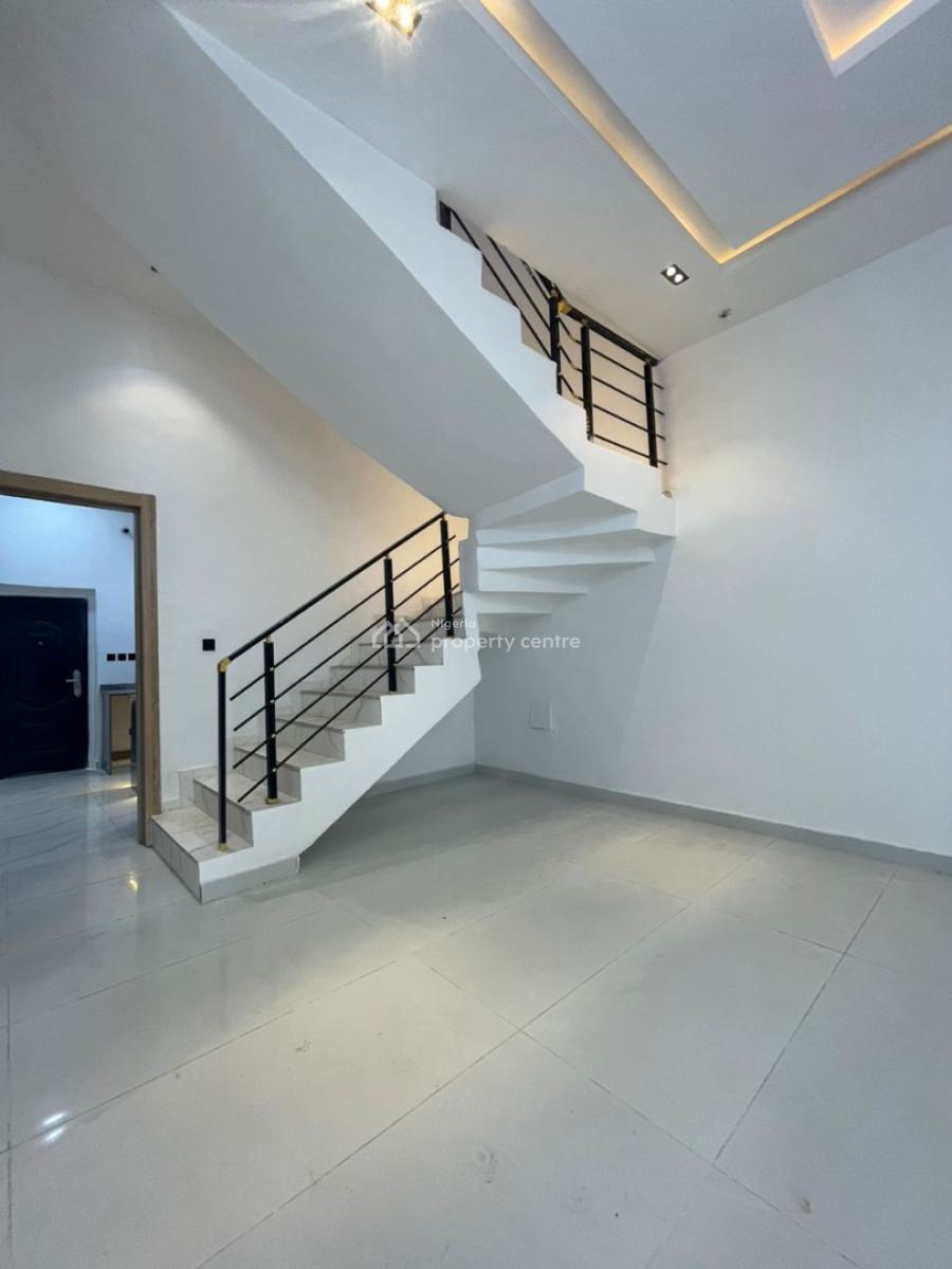 Exquisitely Carved 4 Bed Semi-detached Home with Bq, Sangotedo Back Sky Mall, Ajah, Lagos, Semi-detached Duplex for Sale