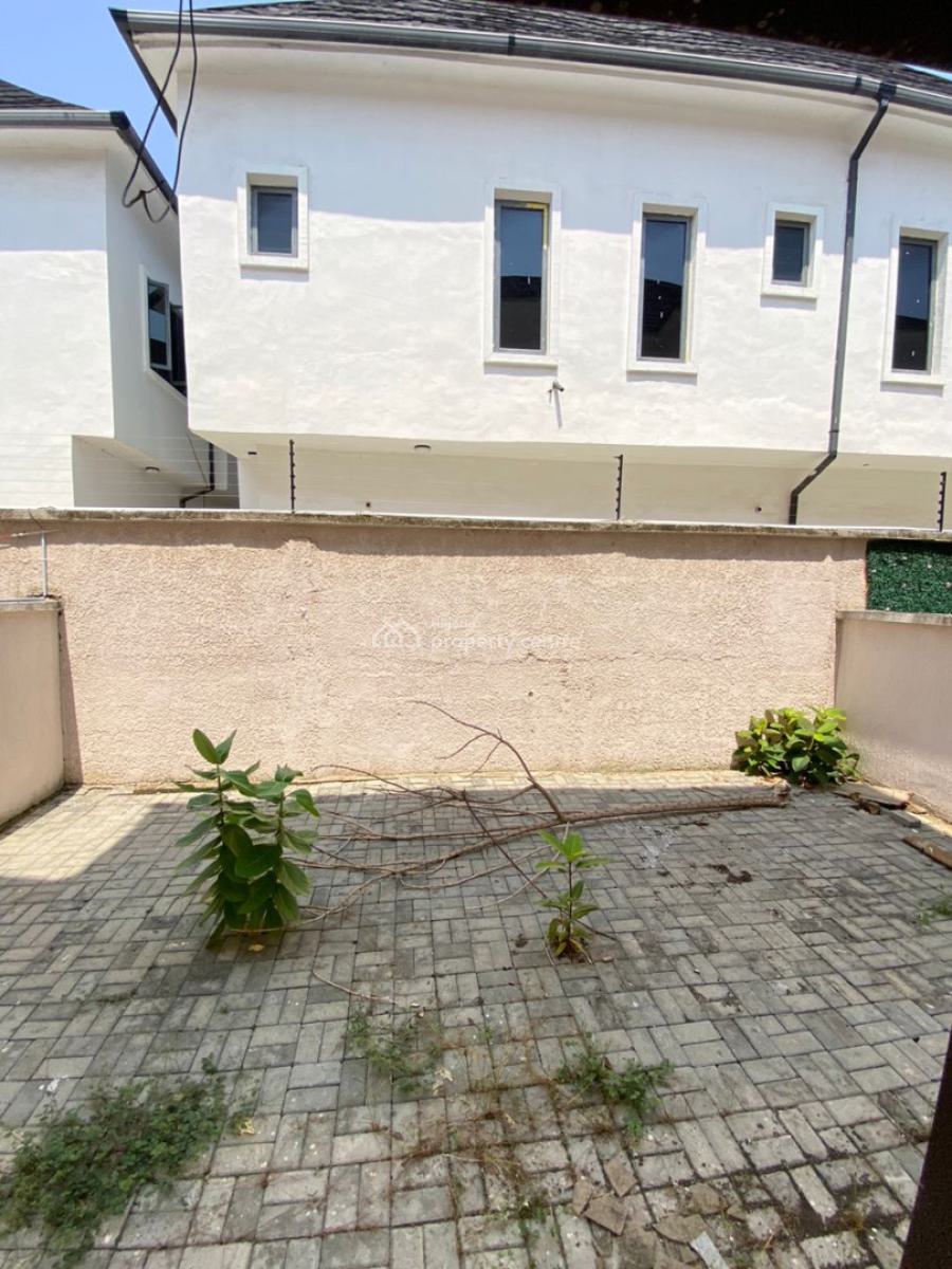 Spacious 3 Bedroom Terrace Duplex with Bq, Ajah, Lagos, Terraced Duplex for Sale