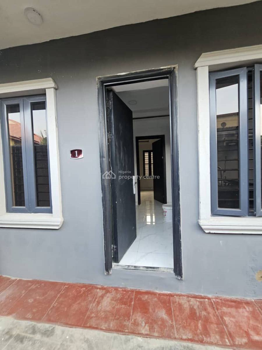 Newly Built 2 Bedroom Apartments, Maryland, Lagos, Flat / Apartment for Sale