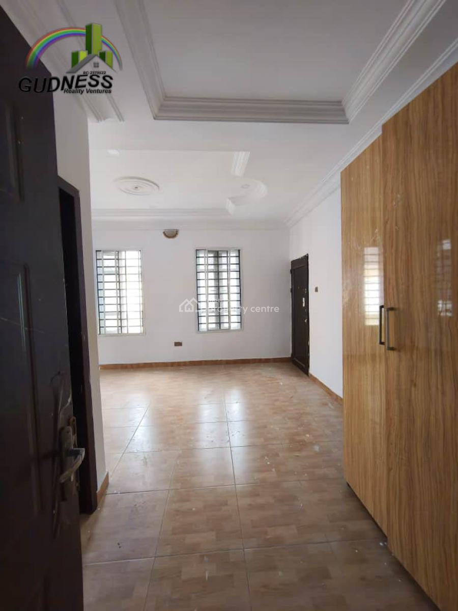 Well Renovated 5 Bedroom Detached Duplex Plus Bq, Ikota, Lekki, Lagos, Detached Duplex for Rent