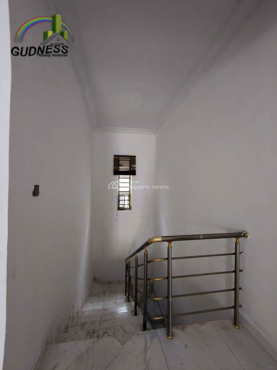 Well Renovated 5 Bedroom Detached Duplex Plus Bq, Ikota, Lekki, Lagos, Detached Duplex for Rent
