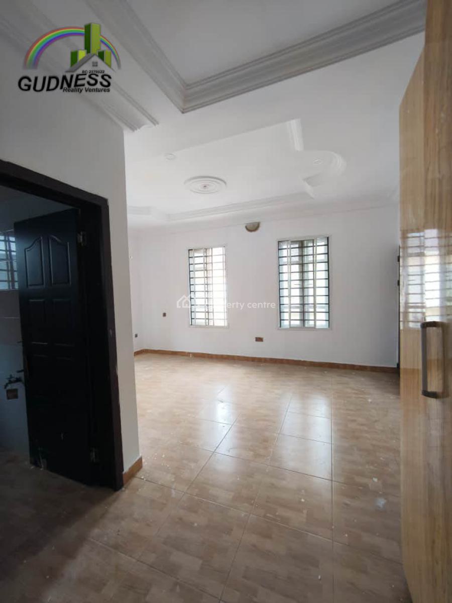 Well Renovated 5 Bedroom Detached Duplex Plus Bq, Ikota, Lekki, Lagos, Detached Duplex for Rent