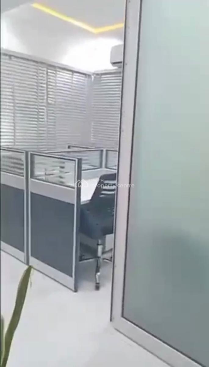 3 Rooms Office Space , 2 Regular and 1 Large, Lekki Phase 1, Lekki, Lagos, Flat / Apartment for Rent